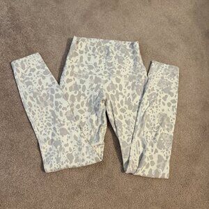 Lululemon High Rise Align Pant 25” White Cheetah 2